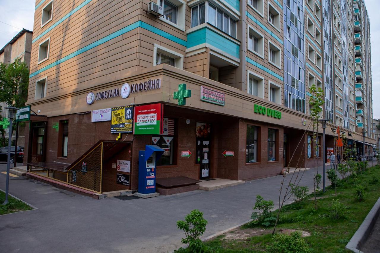 אלמטי Уютная Студия С Видом На Горы מראה חיצוני תמונה